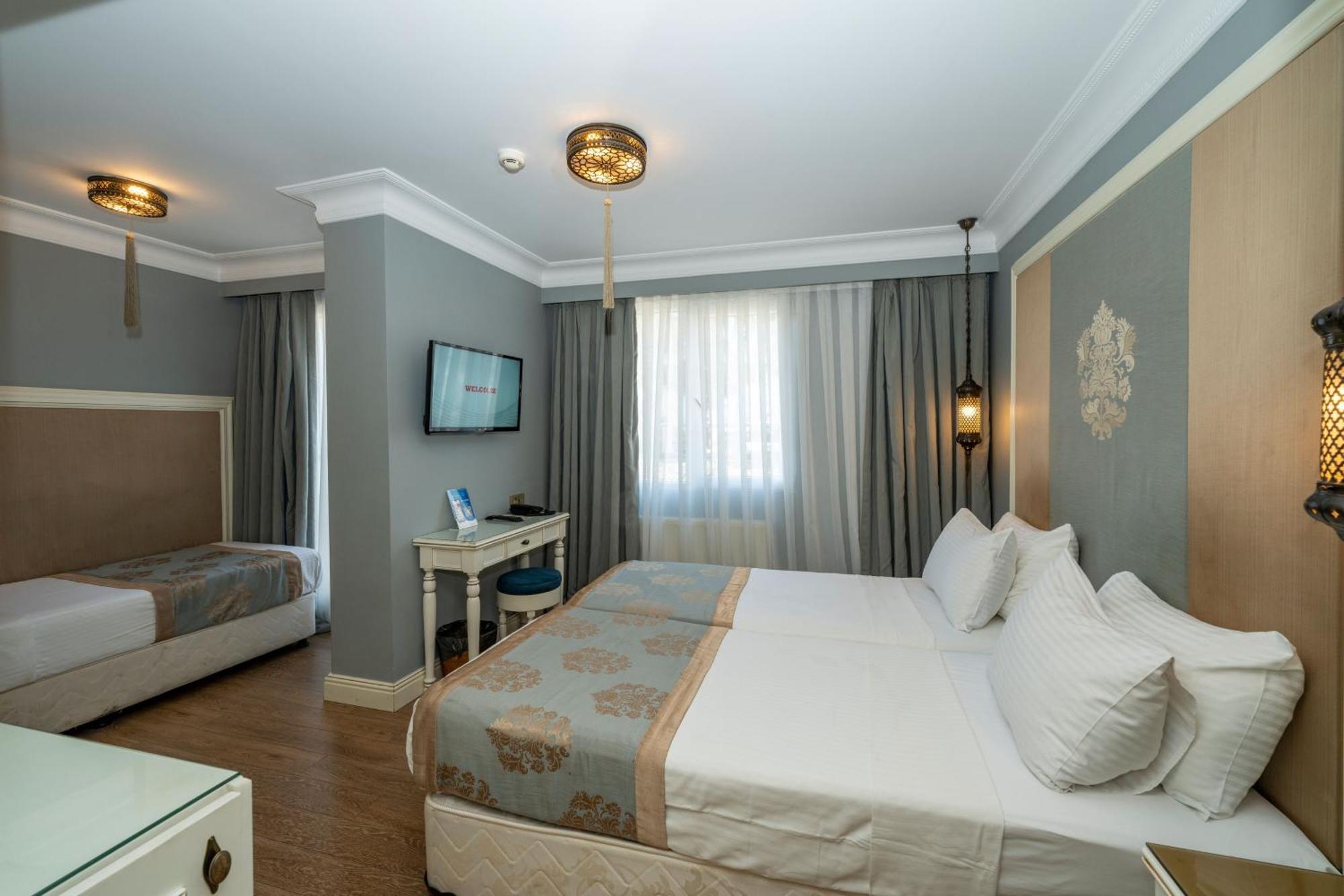 Raymond Blue Hotel Стамбул Экстерьер фото